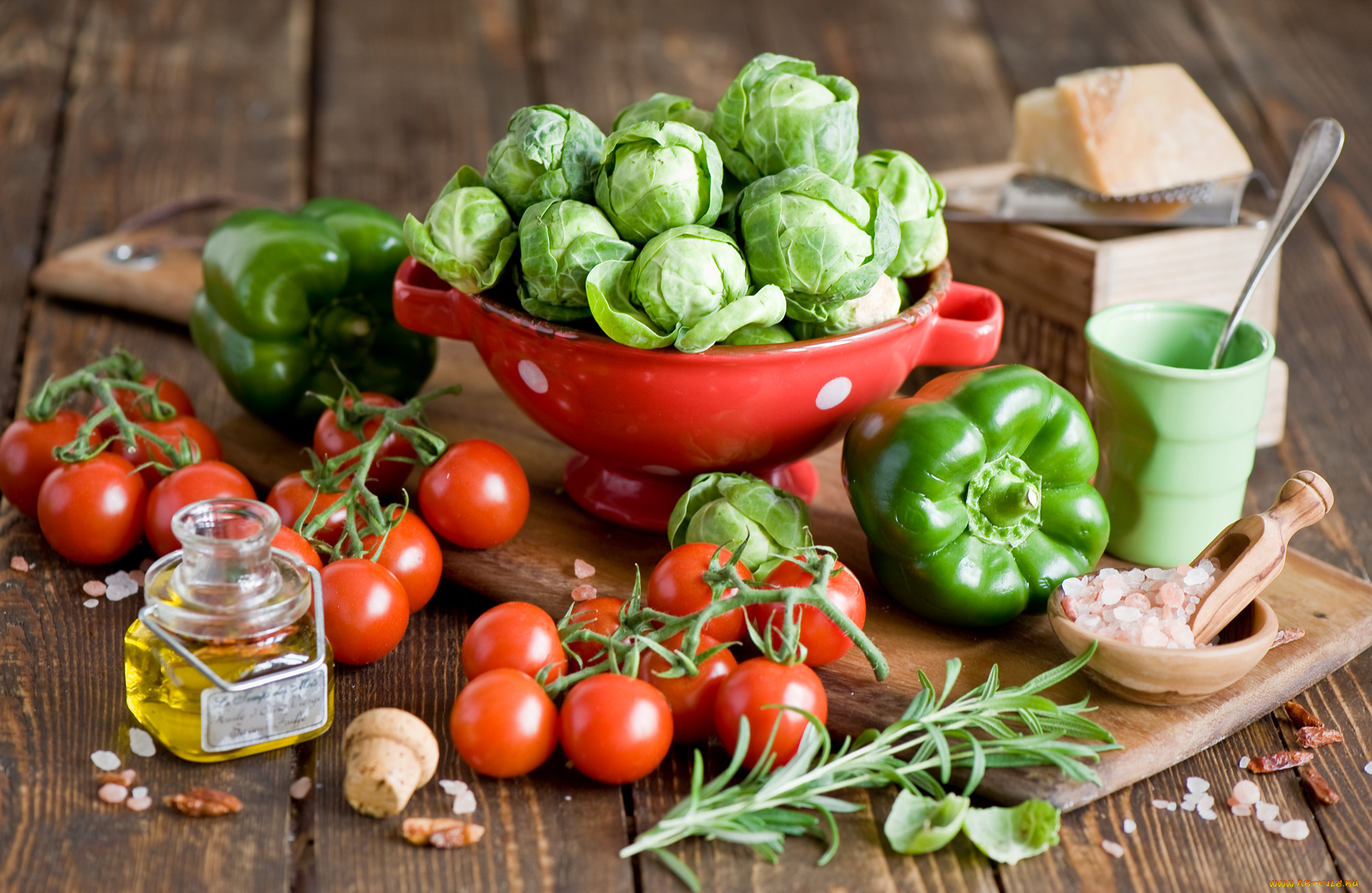 Можно ли овощи в пост. Овощи на столе. Красивые овощи. Овощи "кухня". Овощи и зелень.